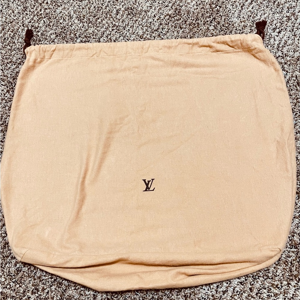Louis Vuitton Drawstring Dustbag - Large - Picture 2 of 3